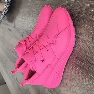 STEVE MADDEN Cliff Chunky Dad Sneakers Neon Barbie Pink Size 11